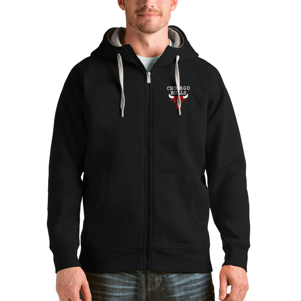 NBA Chicago Bulls Antigua Logo Victory Full-Zip Hoodie