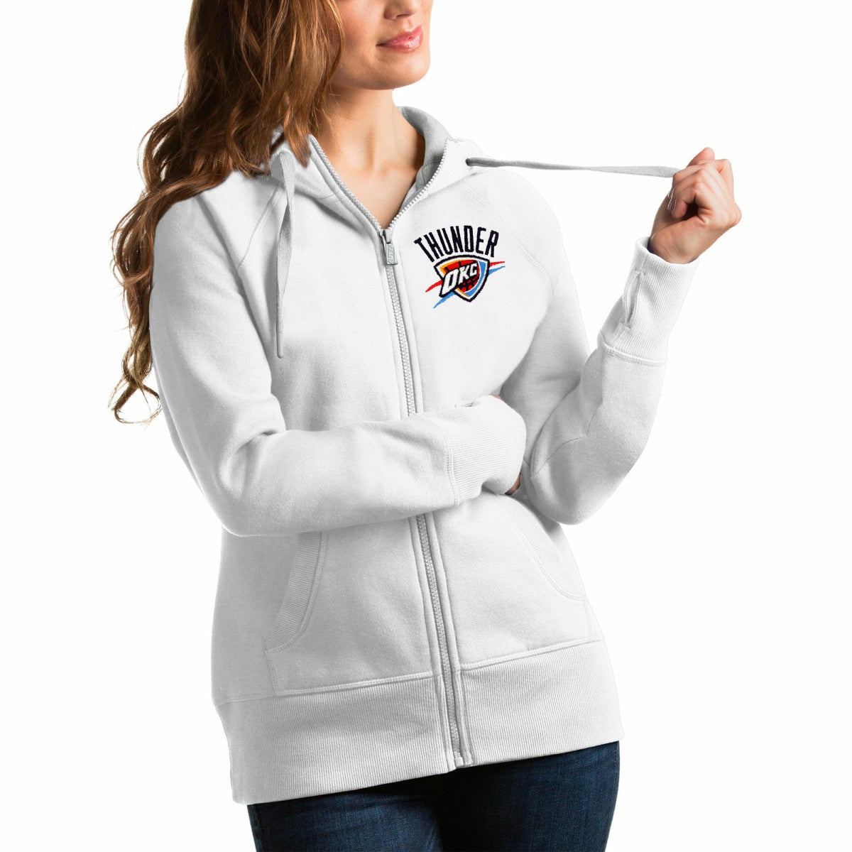 NBA Oklahoma City Thunder Antigua Women's Victory Full-Zip Hoodie