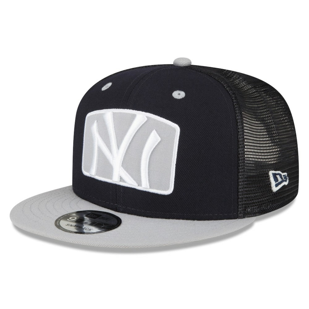 MLB New York Yankees New Era Logo Zoom Trucker 9FIFTY Snapback Hat