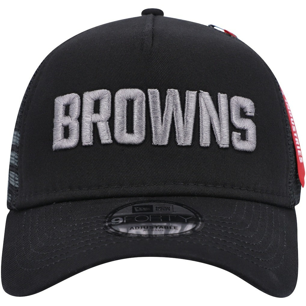 x Alpha Industries A-Frame 9FORTY Trucker Snapback Hat - Cleveland Browns