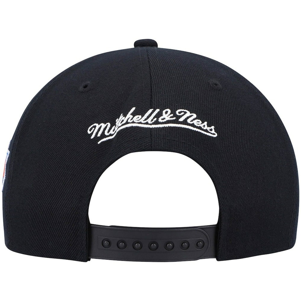 NBA New York Knicks Hardwood Classics Script 2.0 Snapback Hat