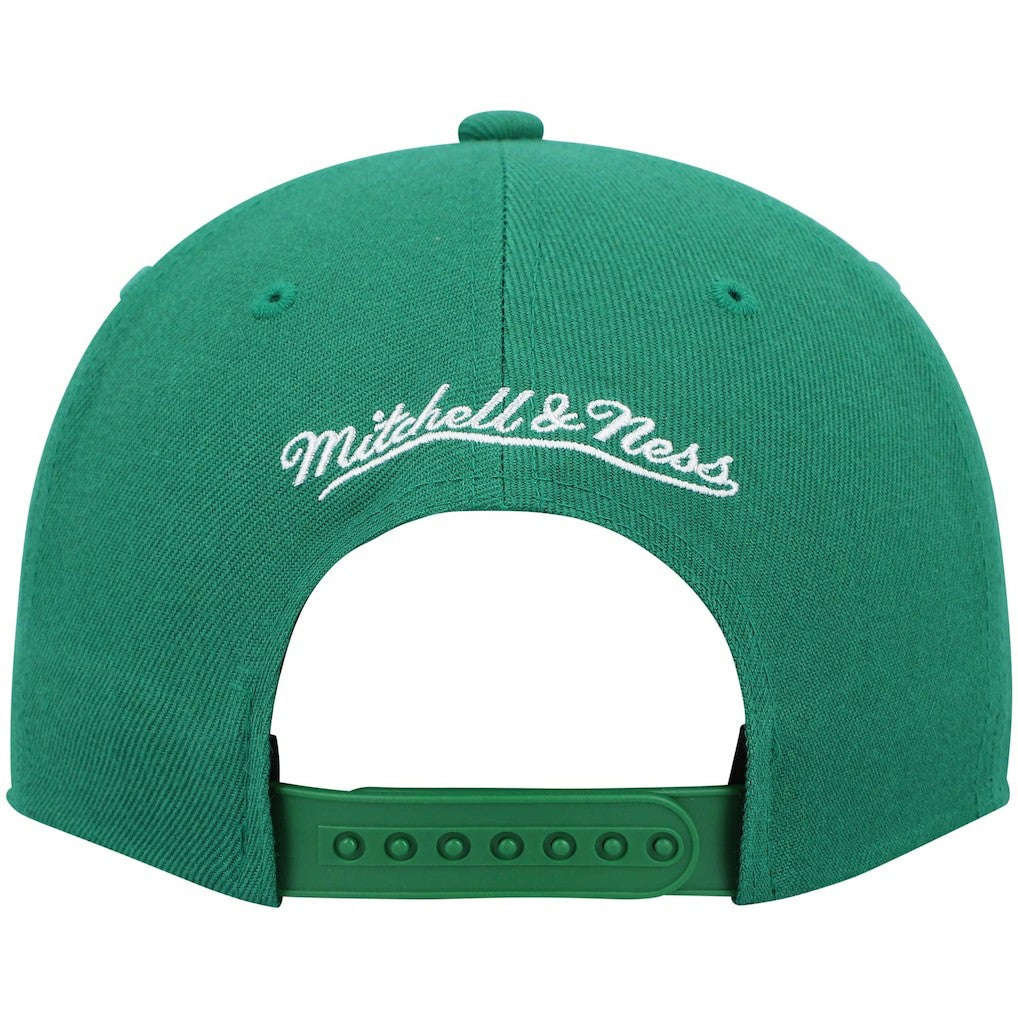 NBA Boston Celtics Hardwood Classics Team Ground 2.0 Snapback Hat