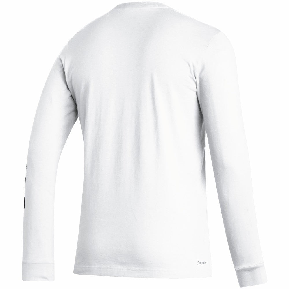 Juventus Team Crest Long Sleeve T-Shirt - Adidas White