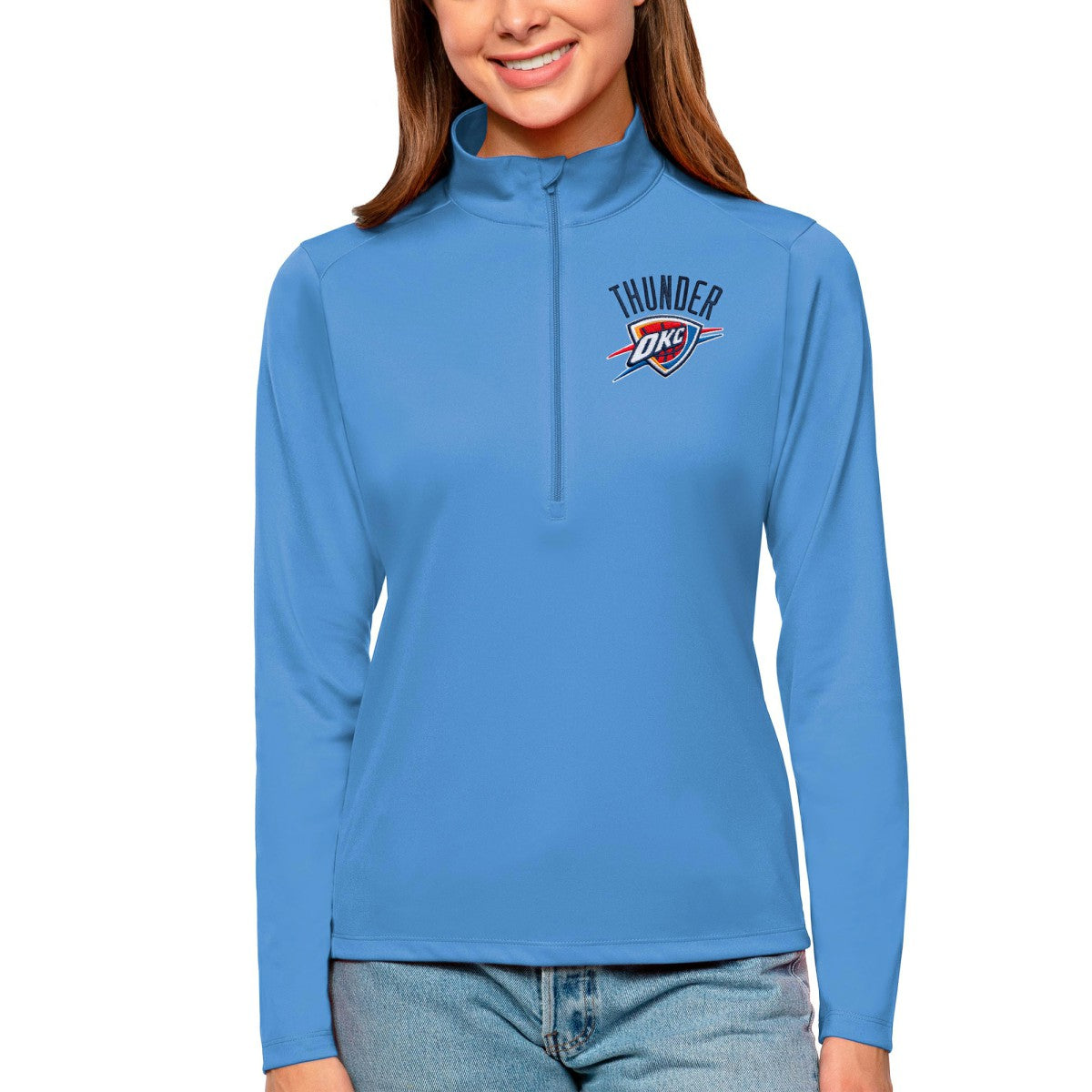NBA Oklahoma City Thunder Antigua Women's Tribute Half-Zip Top