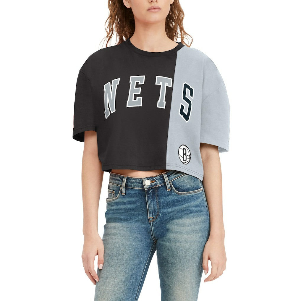 NBA Brooklyn Nets Tommy Jeans Women's Betsy Relaxed Crop T-Shirt