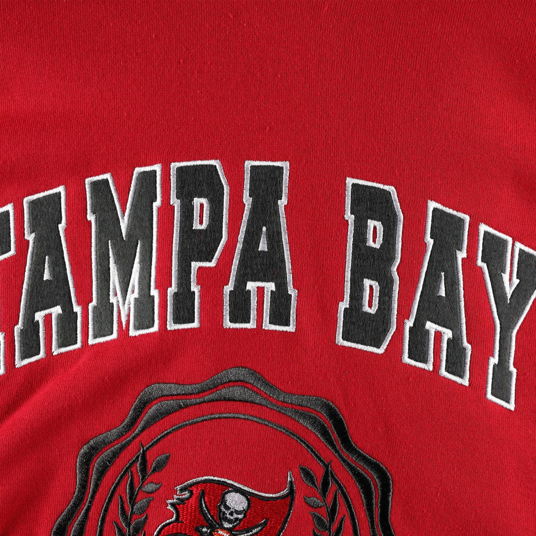 Tommy Hilfiger Women's Becca Drop Shoulder Pullover Hoodie - Tampa Bay Buccaneers