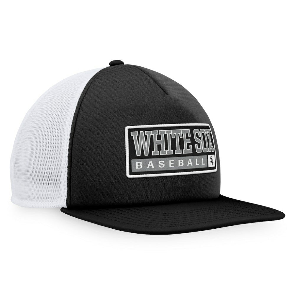 MLB Chicago White Sox Majestic Foam Trucker Snapback Hat