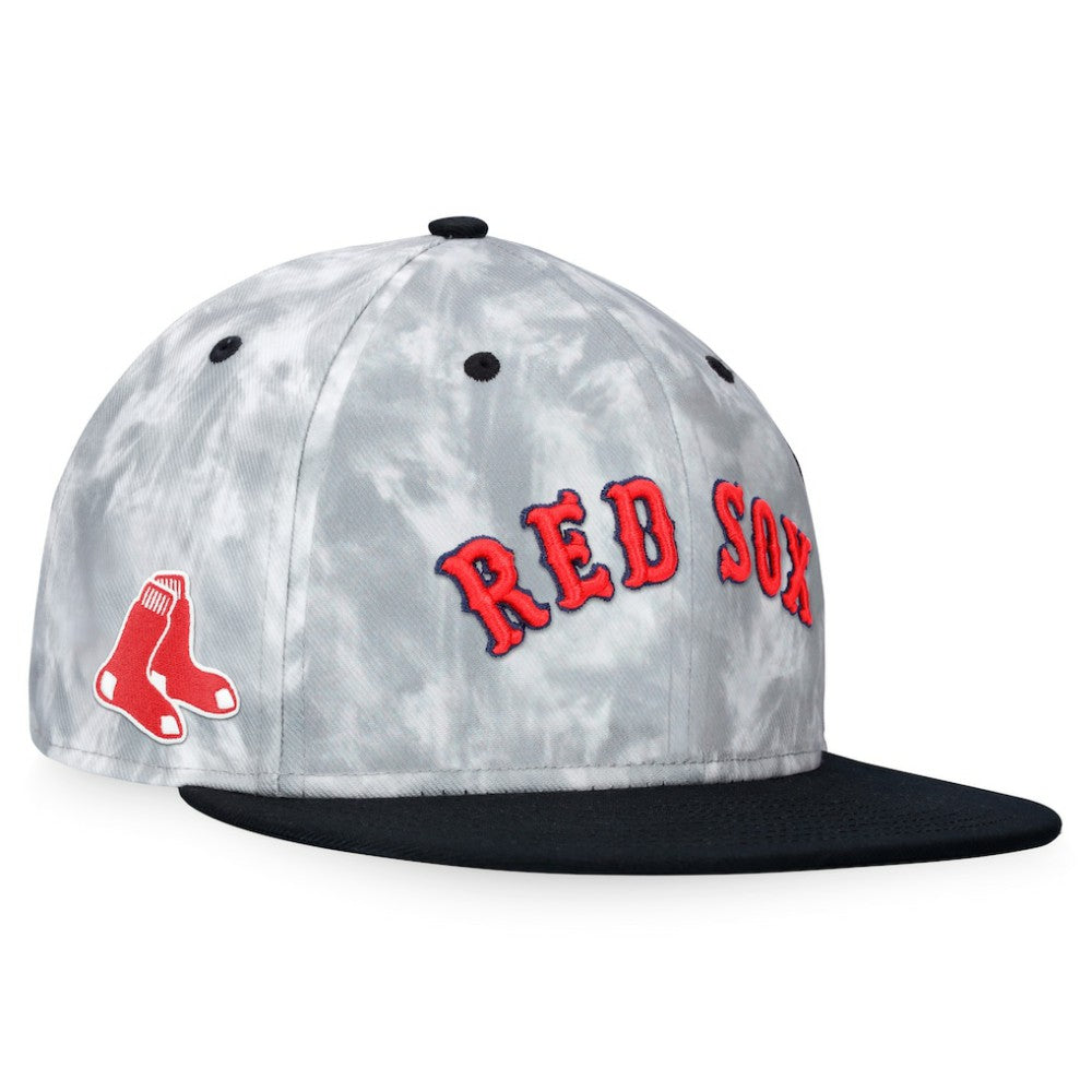 MLB Boston Red Sox Fanatics Smoke Dye Fitted Hat