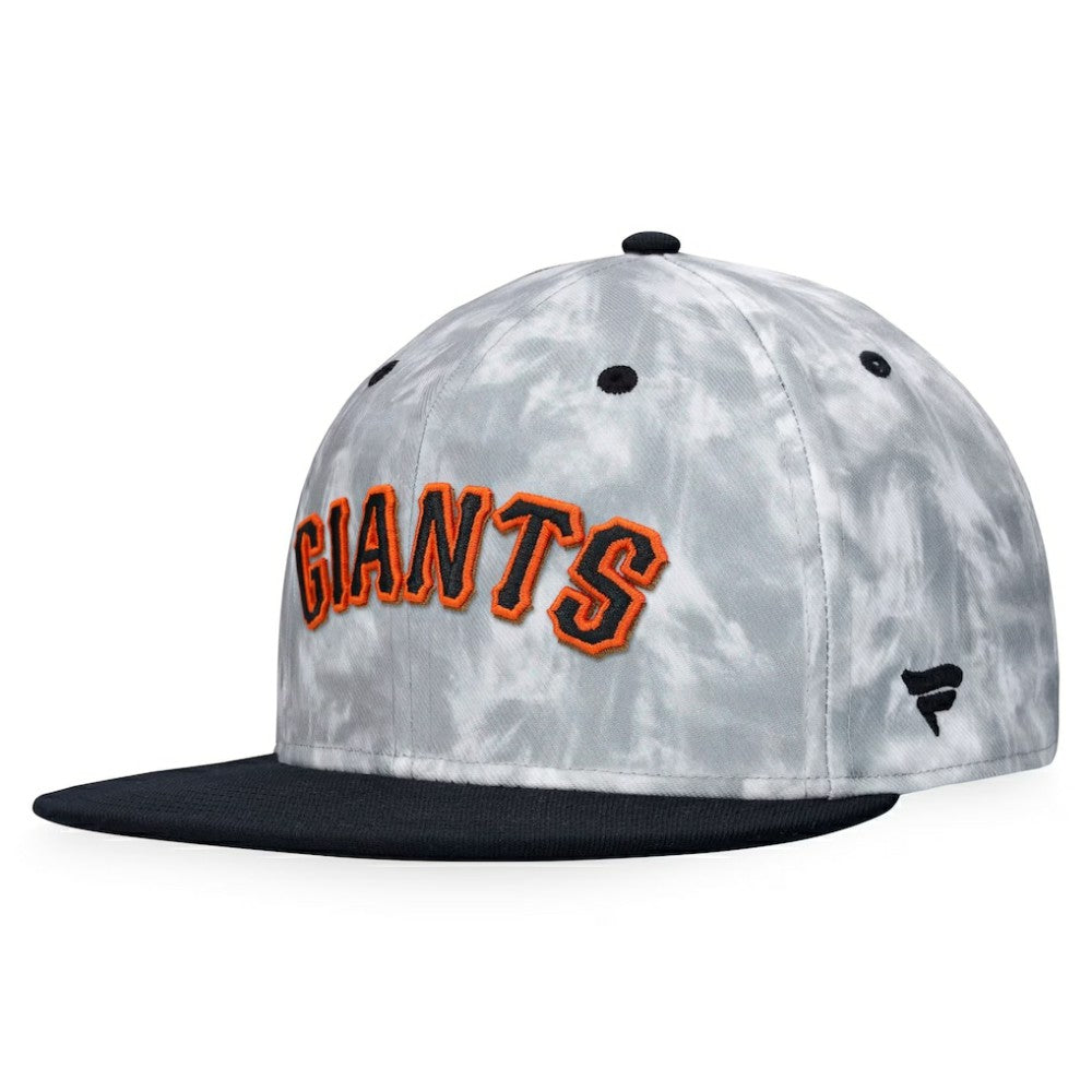 MLB San Francisco Giants Fanatics Smoke Dye Fitted Hat