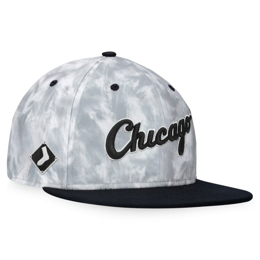 MLB Chicago White Sox Fanatics Smoke Dye Fitted Hat