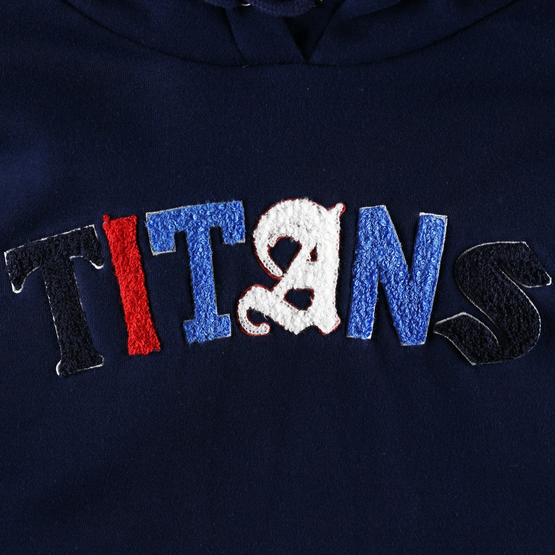 The Wild Collective Women's Cropped Pullover Hoodie - Tennessee Titans