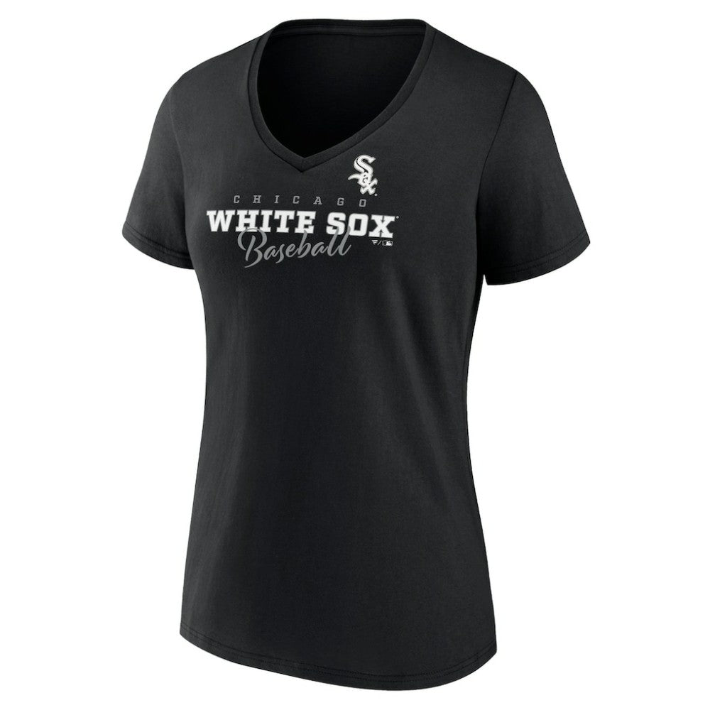 MLB Chicago White Sox Women's Back In Business V-Neck T-Shirt