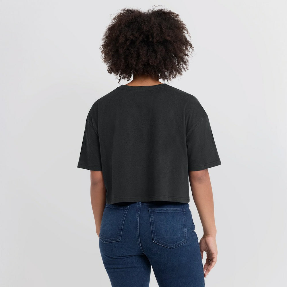 NBA Philadelphia 76ers Women's Elements Super Soft Boxy Cropped T-Shirt