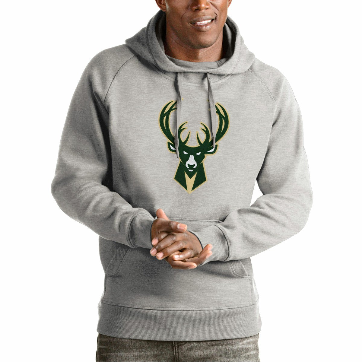 NBA Milwaukee Bucks Antigua Team Logo Victory Pullover Hoodie