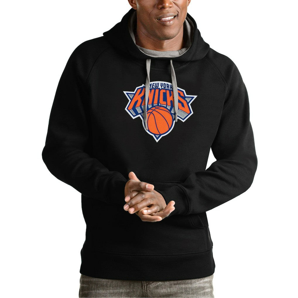NBA New York Knicks Antigua Team Logo Victory Pullover Hoodie