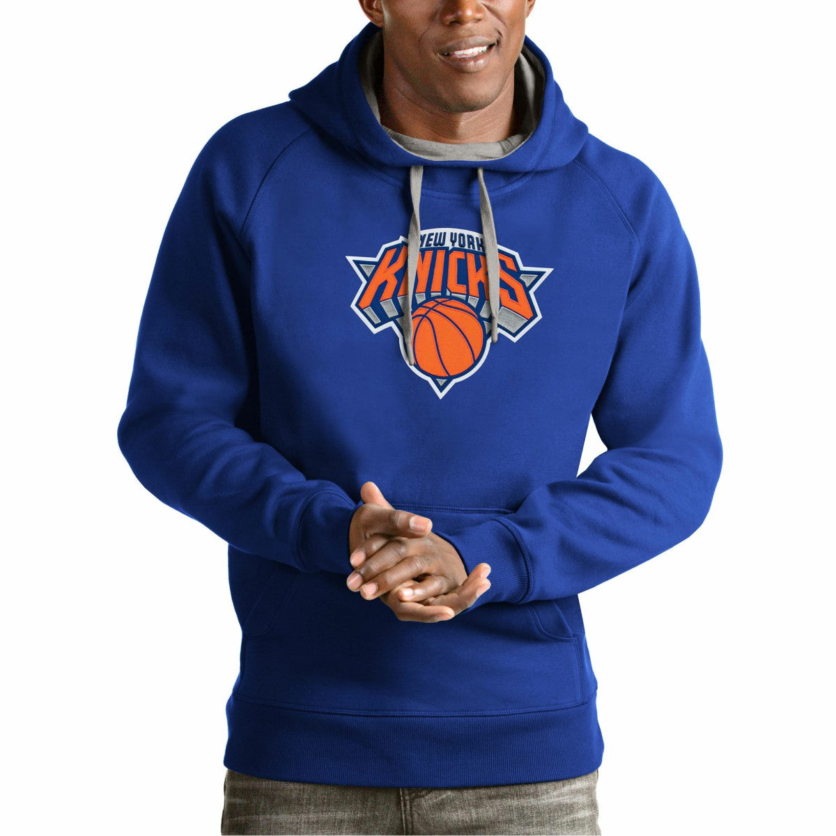 NBA New York Knicks Antigua Team Logo Victory Pullover Hoodie