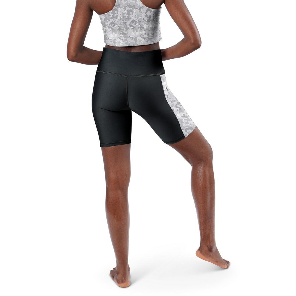 Certo Women's High Waist Logo Two-Pocket Biker Shorts - Buffalo Bills