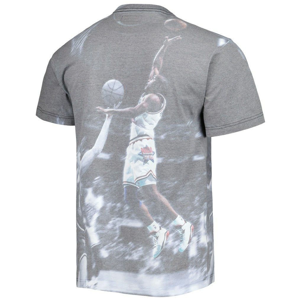 NBA Golden State Warriors Above the Rim Graphic T-Shirt