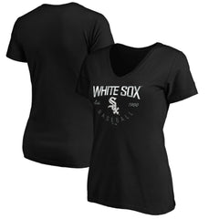 MLB Chicago White Sox Women's Core Live For It V-Neck T-Shirt