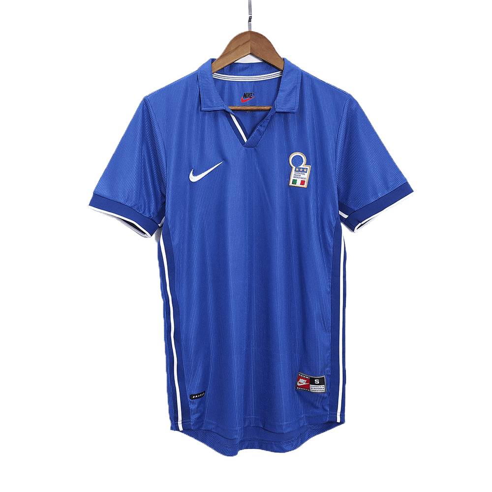 Baggio R. #18 Retro Italy Home Jersey World Cup 1998