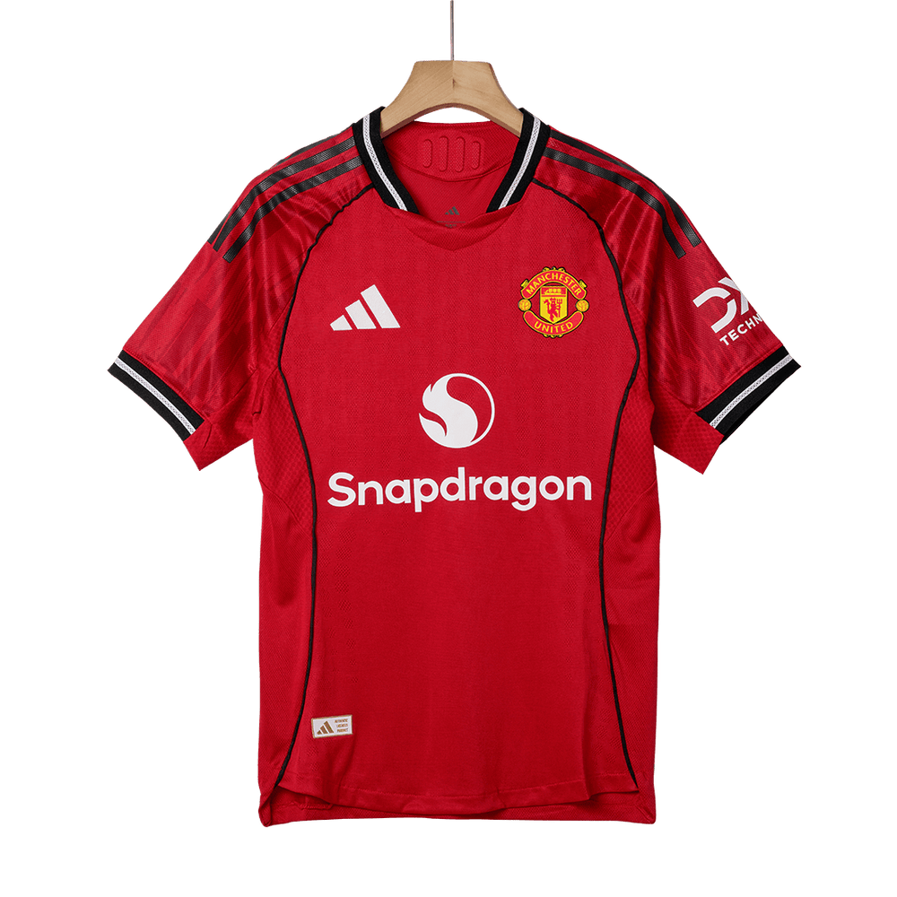 B.FERNANDES #8 Manchester United Home Match Jersey Player Version 2025/26