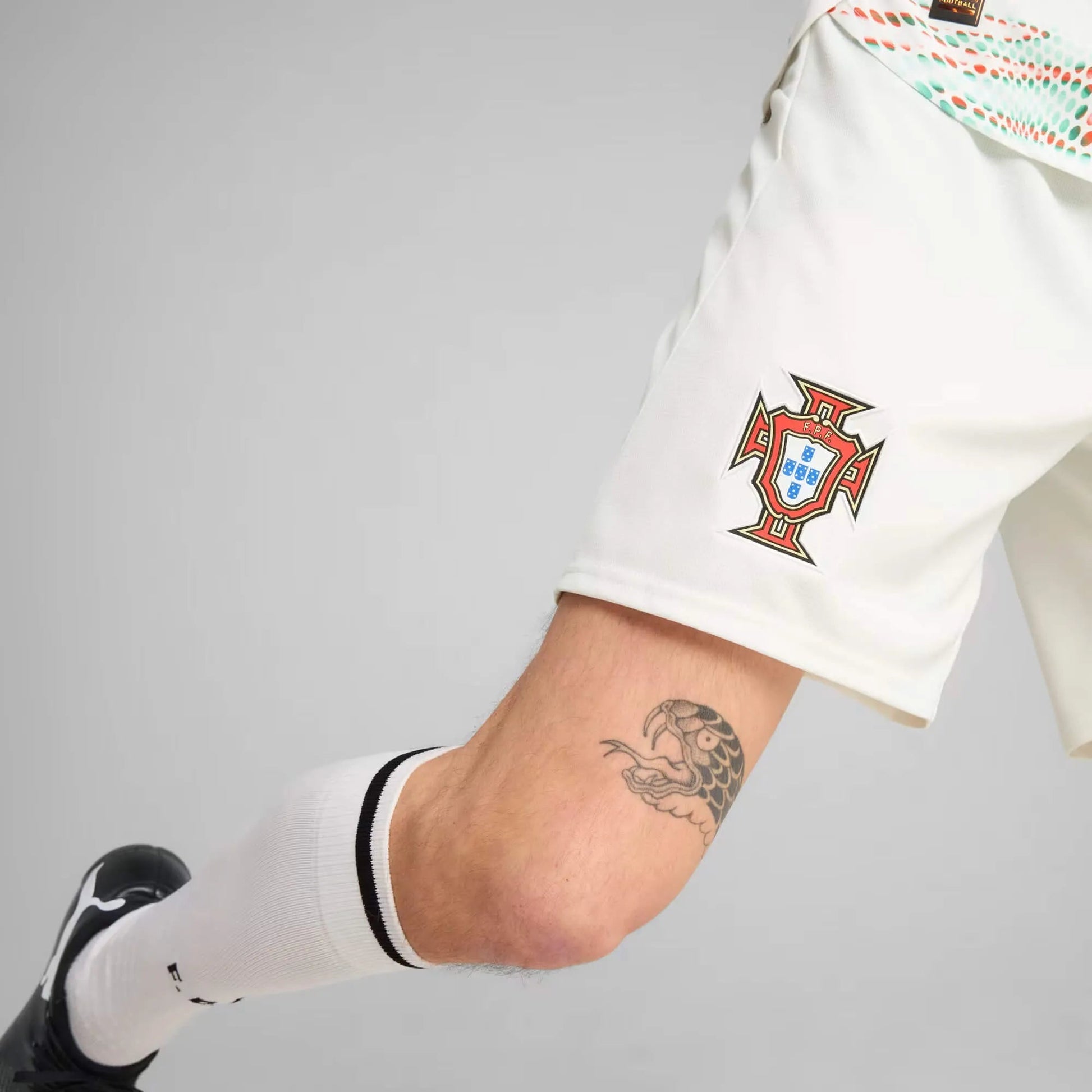 2025-26 Portugal Men's Stadium Away Soccer Shorts  / Puma