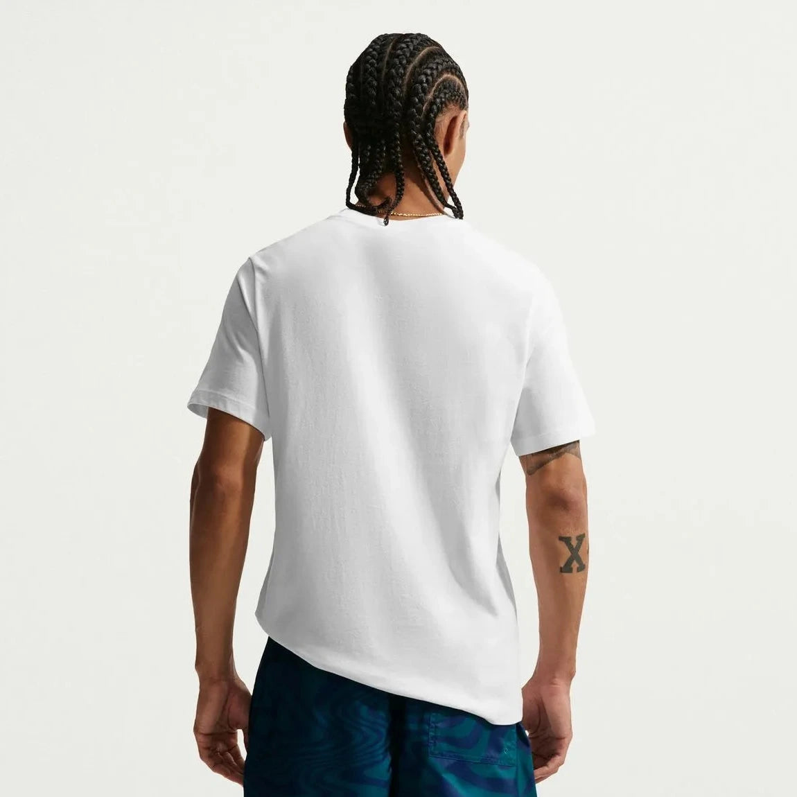 2026-27 Brazil Men's Crest Tee  / Nike