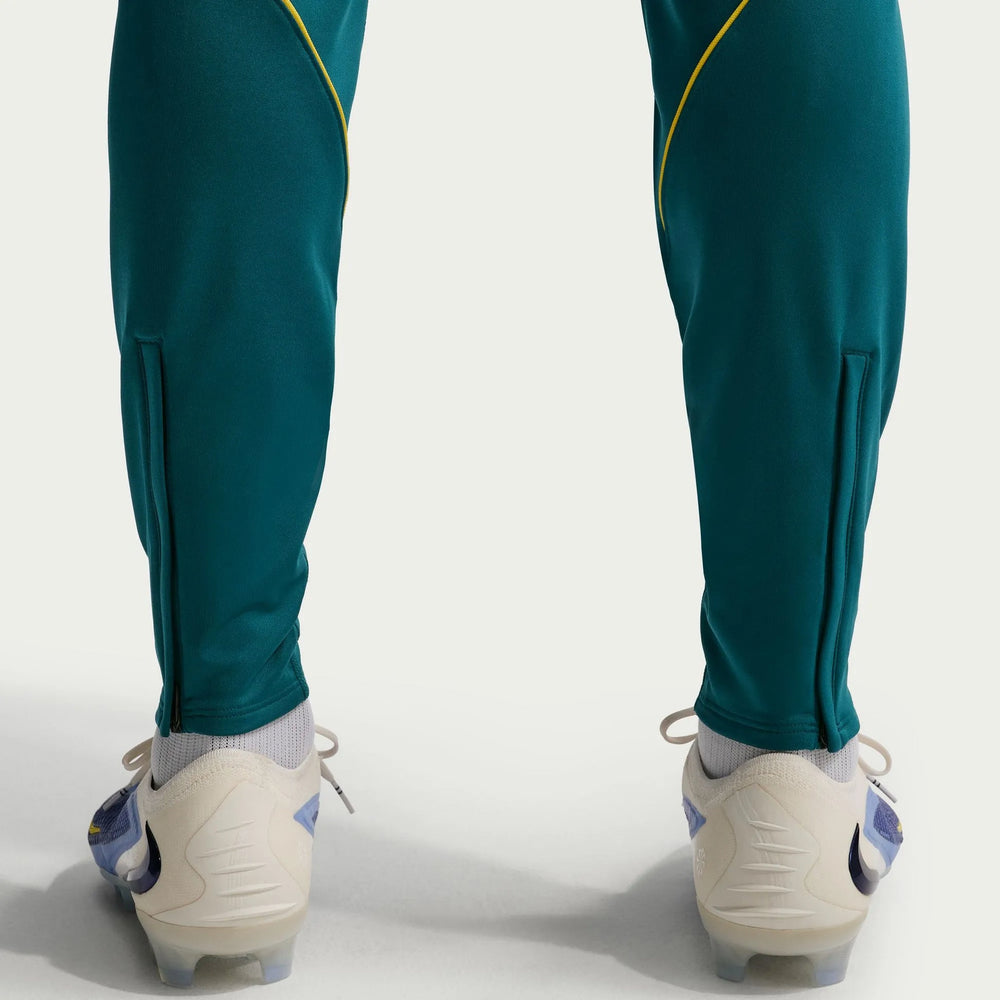 2026-27 Brazil Men's Strike KPZ Pants  / Nike