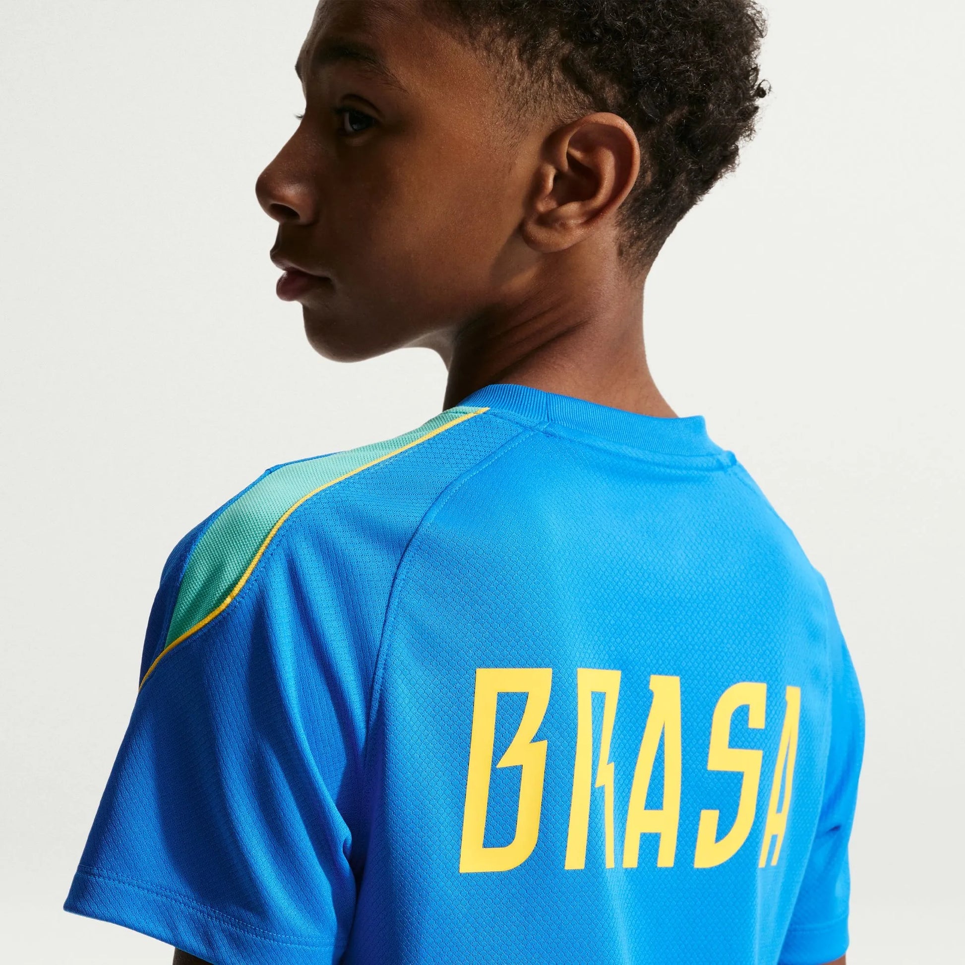 2026-27 Brazil Youth Strike Top  / Nike