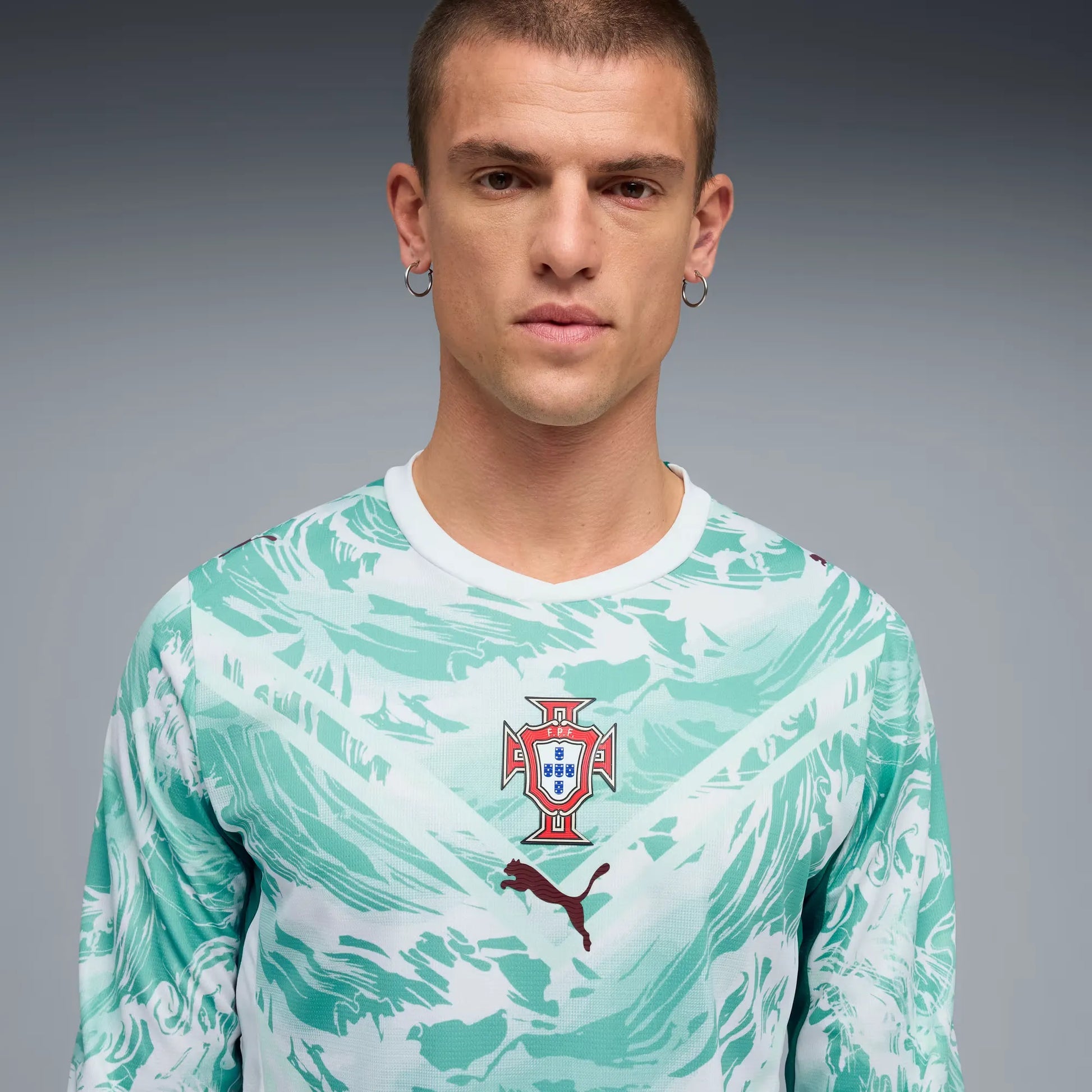 2026-27 Portugal Men's Stadium Away Long-Sleeve Soccer Jersey  / Puma