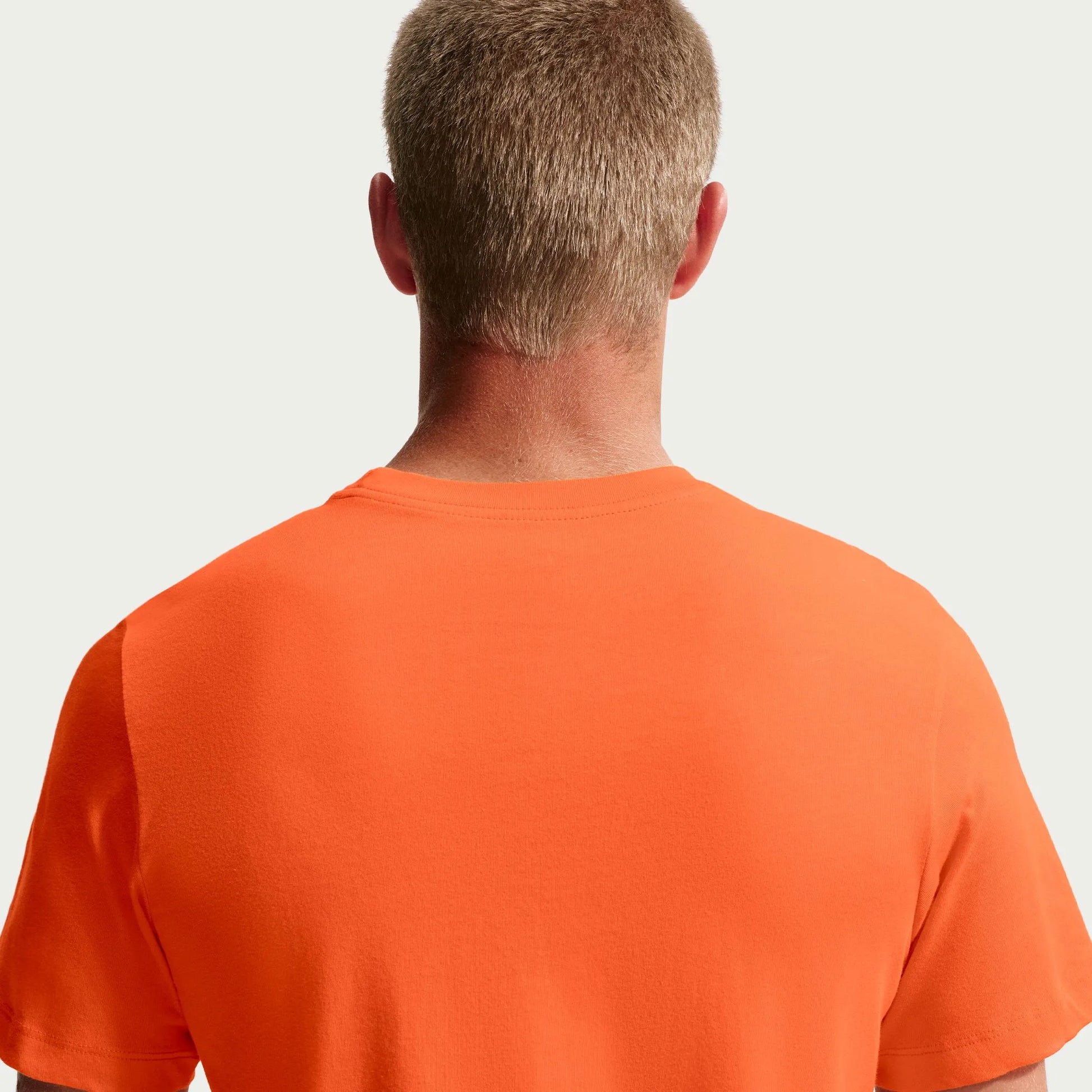 2026-27 Netherlands Men's Crest Tee  / Nike