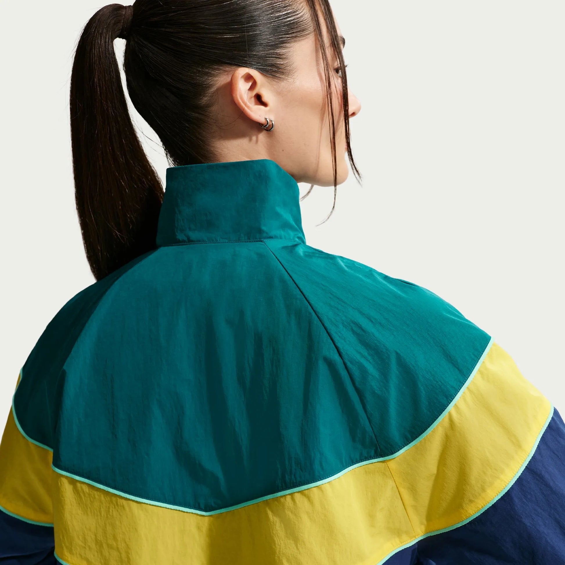 2026-27 Brazil Women's UV Woven Jacket  / Nike