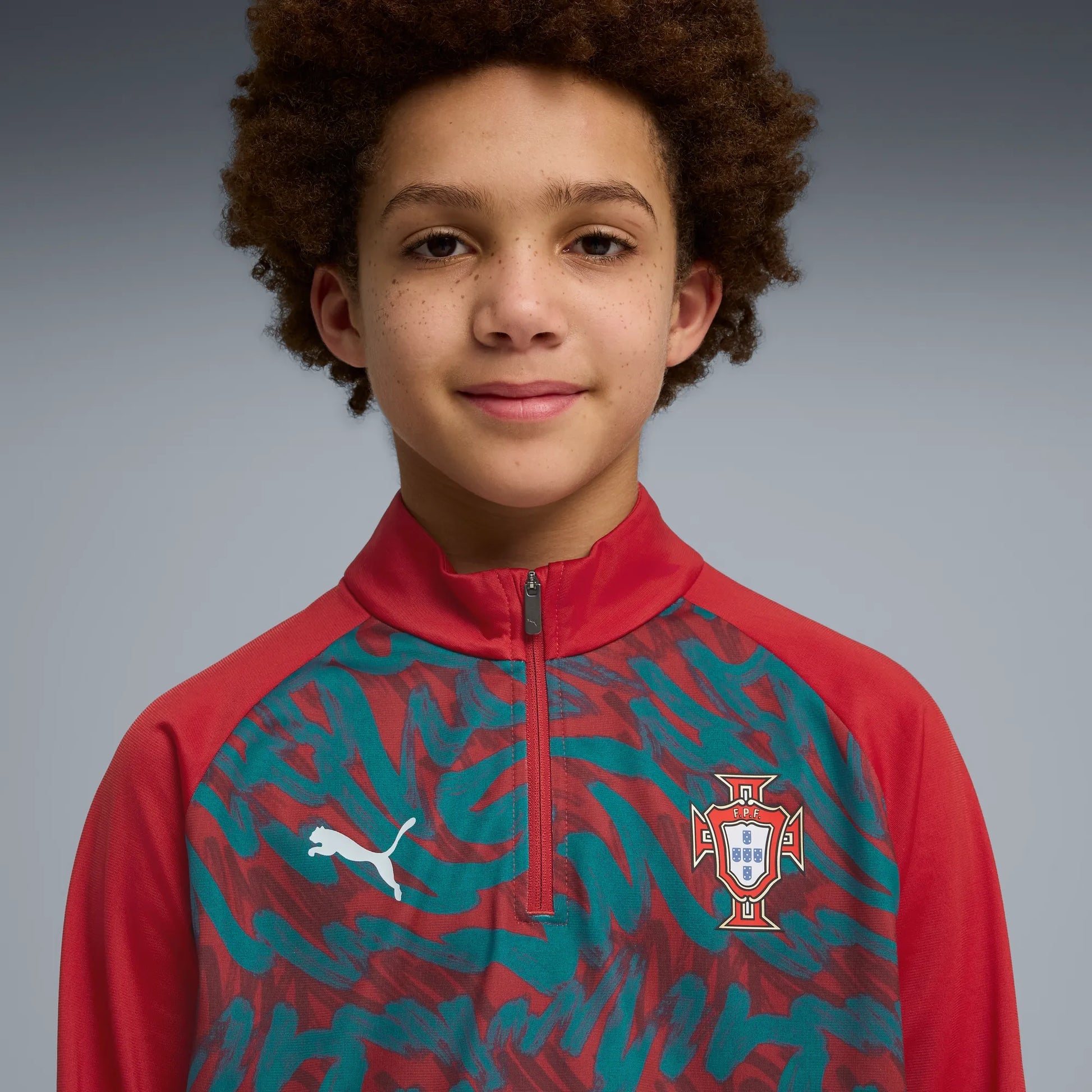 2026-27 Portugal Youth 1/4 Zip Pre-Match Top  / Puma